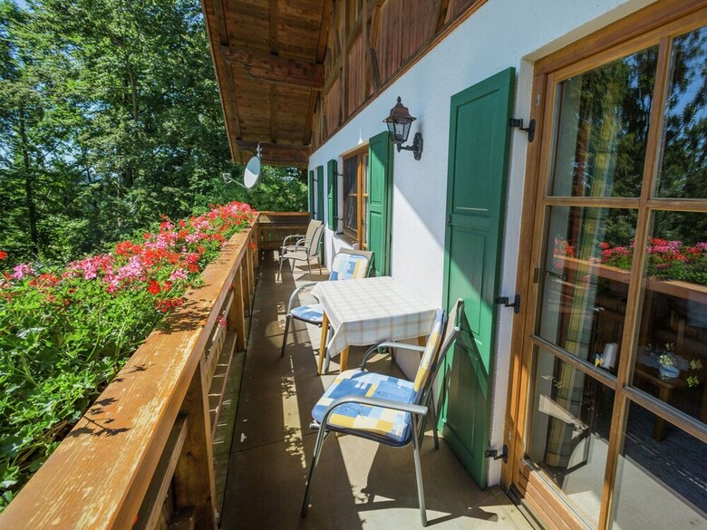 Exquisite Apartment In Steingaden Near Ski Area