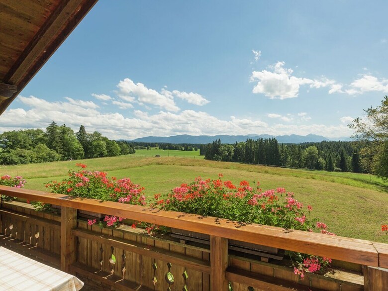 Exquisite Apartment In Steingaden Near Ski Area