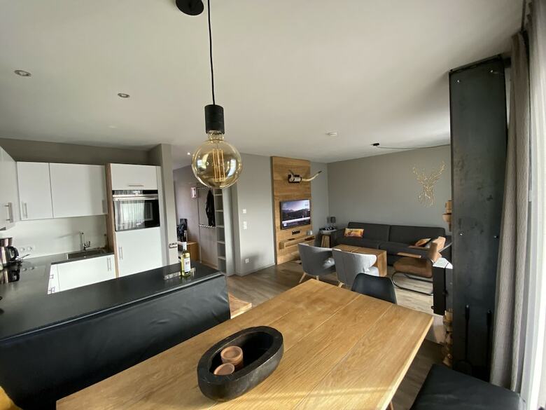 Luxury Holiday Home With Garden In Leogang