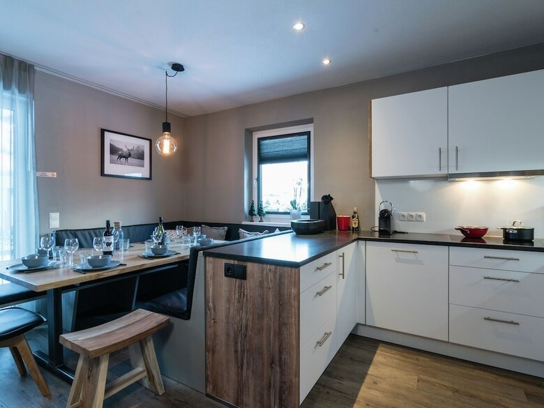 Luxury Holiday Home With Garden In Leogang