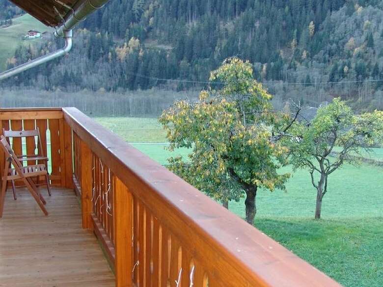 Modern Chalet In Gro�kirchheim Near Ski Area