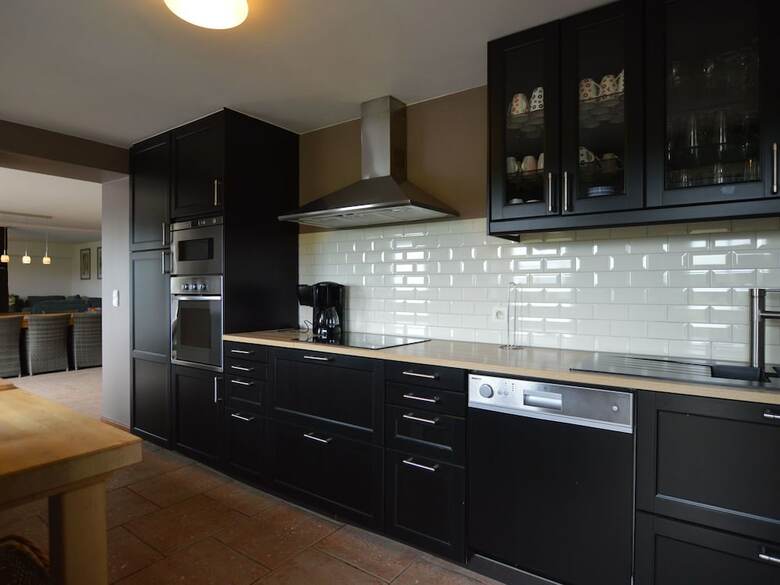 Nice House With Swimming Pool, Pleasantly Renovated