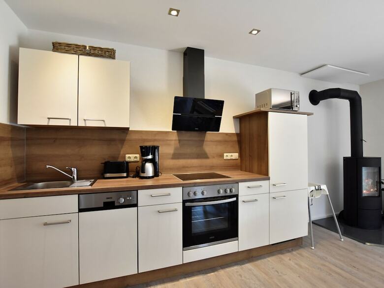 Cozy Apartment In Barnekow With Private Terrace