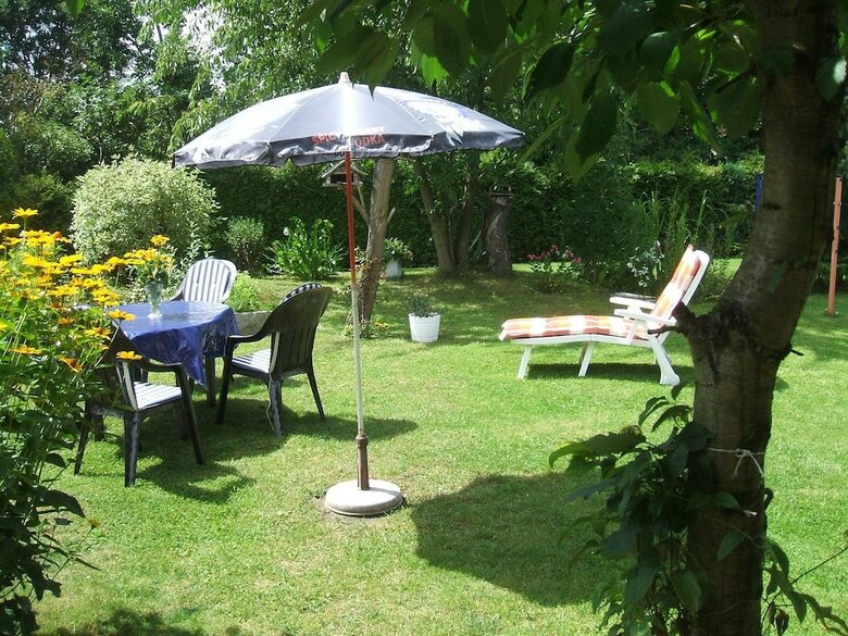 Spacious Holiday Home In Sommerfeld Near Lake