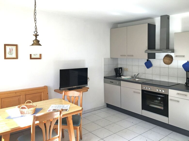 Charming Apartment In Sch�nau Am K�nigsee With Barbecue