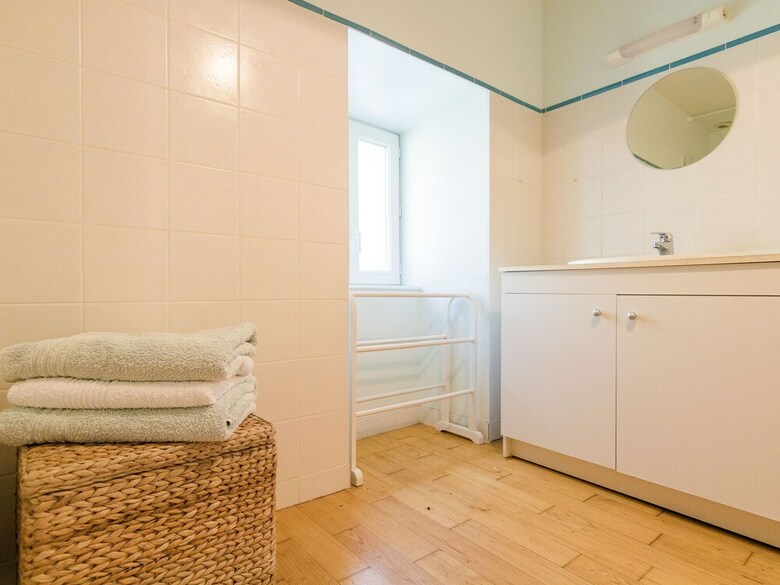 Fantastic Holiday Home In Veix Limousin With Private Pool