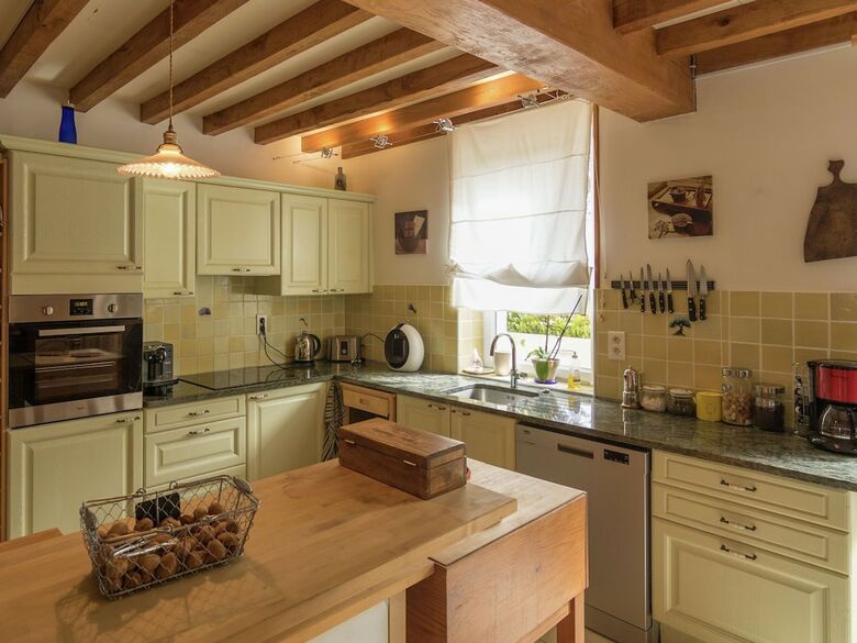 Detached Villa With Heated Private Swimming Pool, Jacuzzi And Beautiful Views