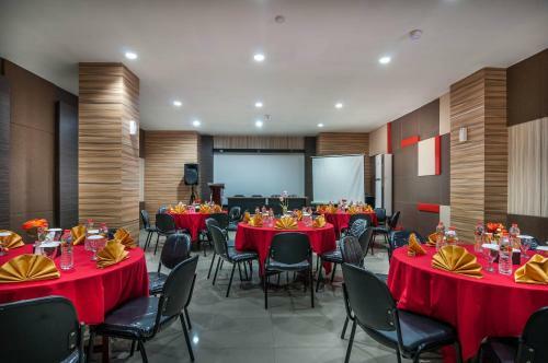 Tree Hotel Makassar