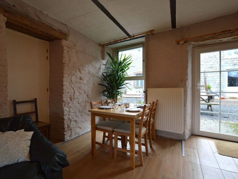 Splendid Cottage In Ferri�res With Terrace, Garden, Bbq