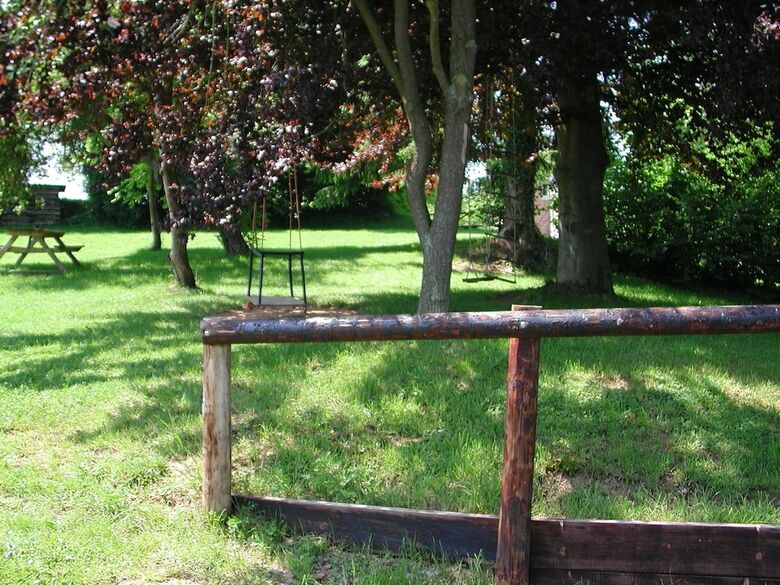 Splendid Cottage In Ferri�res With Terrace, Garden, Bbq