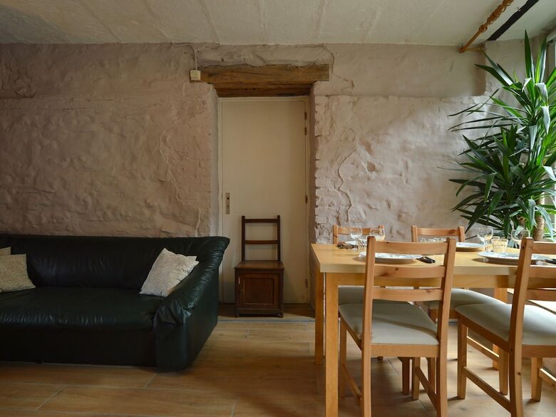 Splendid Cottage In Ferri�res With Terrace, Garden, Bbq