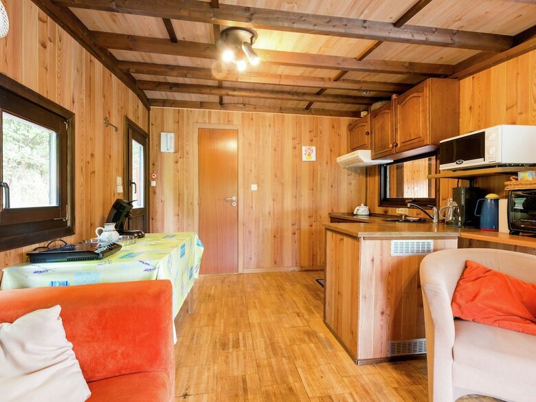 Sympathic Chalet Not Far From La Roche En Ardennes