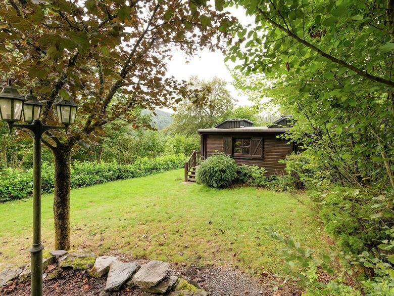Sympathic Chalet Not Far From La Roche En Ardennes