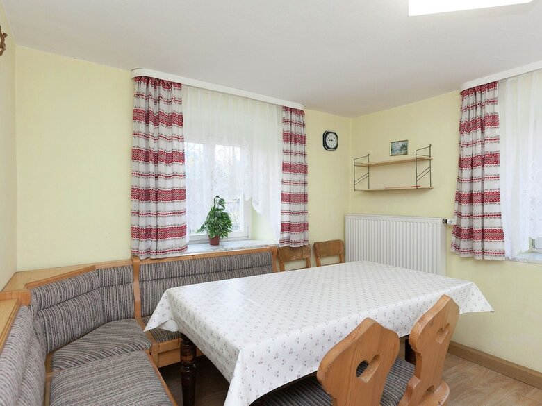 Comfortable Holiday Home In Arnschwang With Private Garden