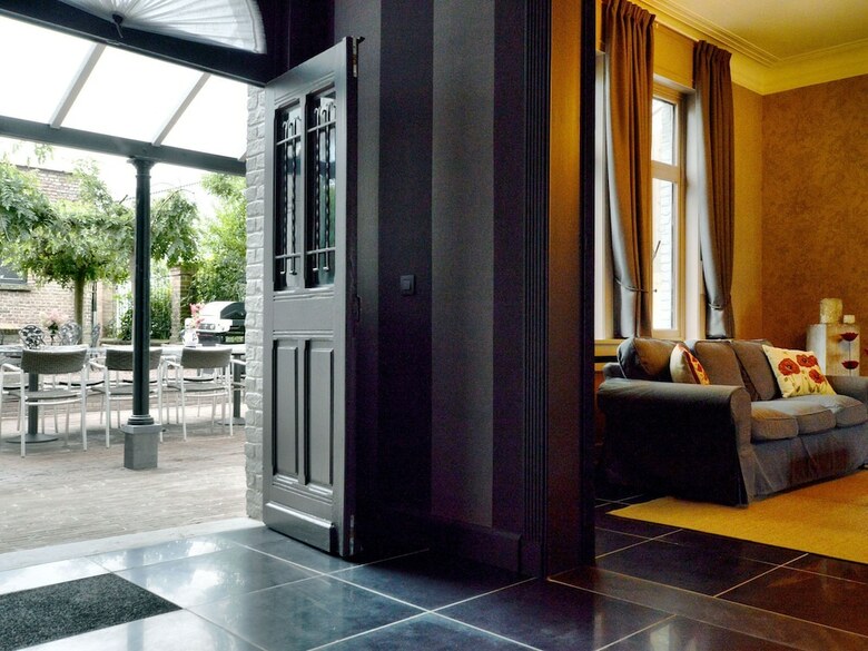 Apartamentos Luxurious Villa In Heuvelland With Garden