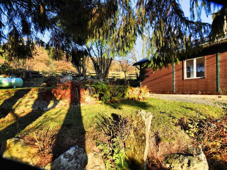 Cozy Chalet In Trois Ponts With Garden