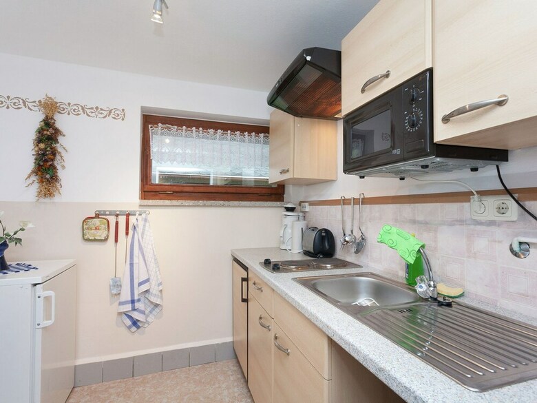 Quaint Holiday Home With Private Balcony In Trusetal