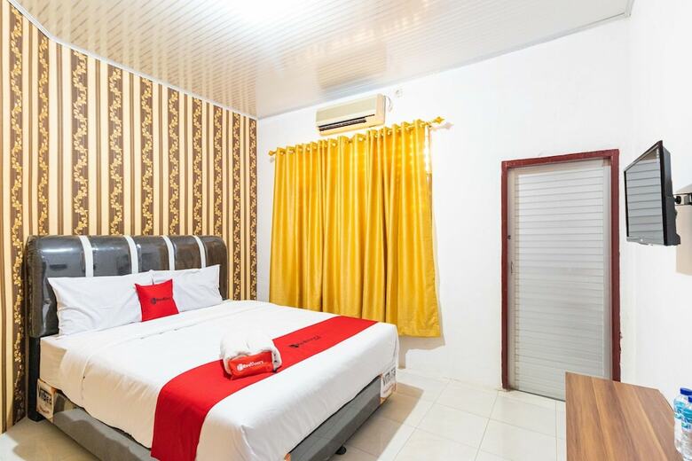 Hotel Reddoorz Plus Near Universitas Methodist Medan