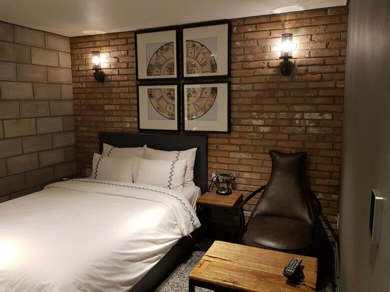 Mari Hotel