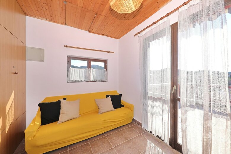 Apartments Saphron Beach