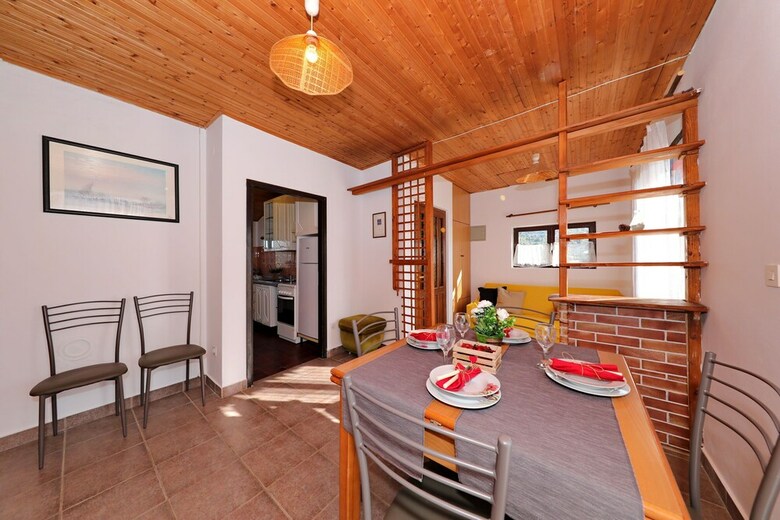 Apartments Saphron Beach