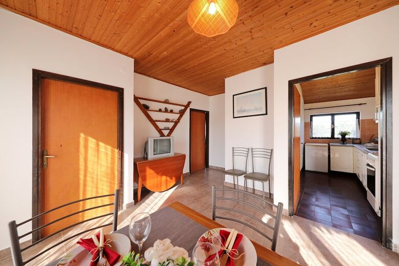 Apartments Saphron Beach
