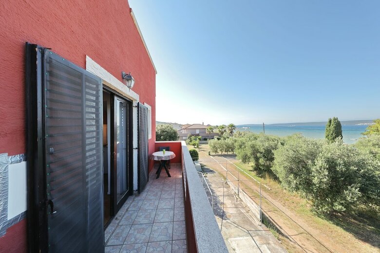 Apartments Saphron Beach