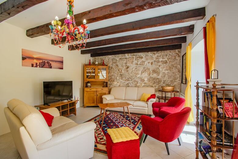 House Villa Kiry