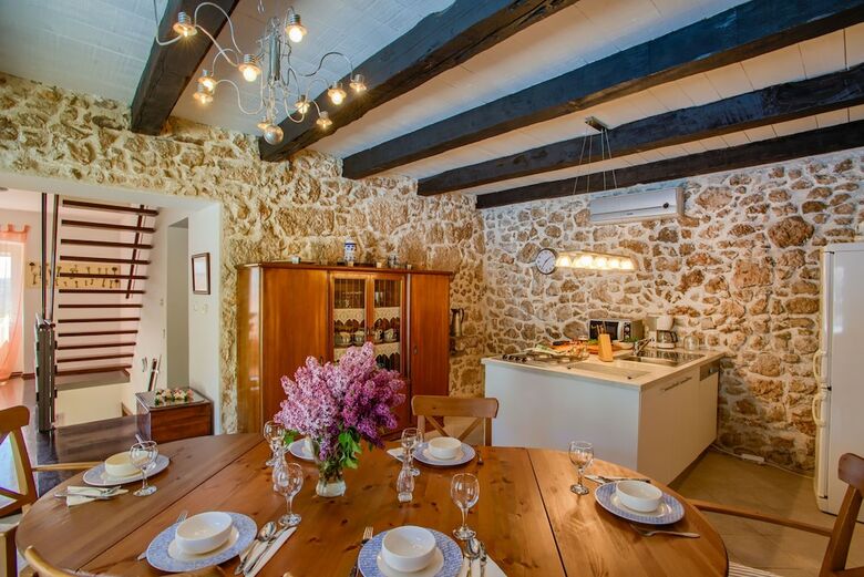 House Villa Kiry