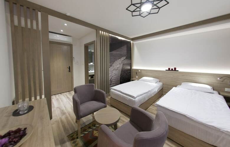 Hotel Emen