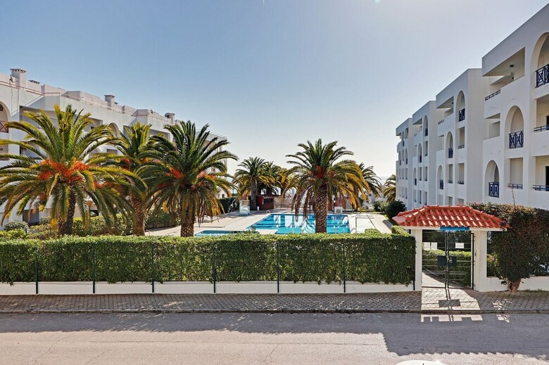 Disinfected Apartment - Arma��o de Pera With Pool By Homing ?