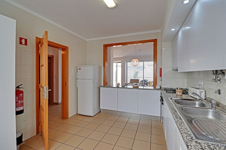 Disinfected Apartment - Monte Gordo Downtown By Homing ?
