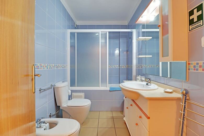 Disinfected Apartment - Monte Gordo Downtown By Homing ?