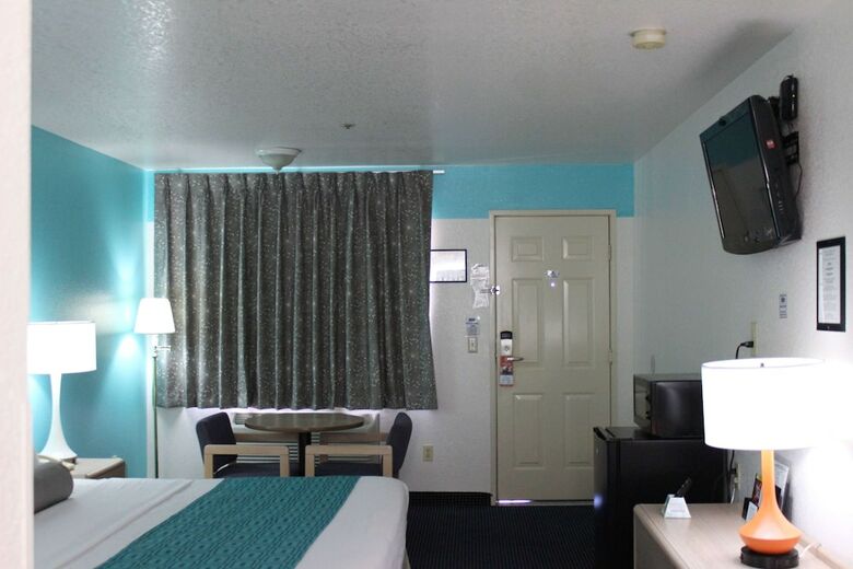 Hotel Howard Johnson By Wyndham Holbrook