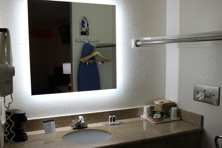 Hotel Howard Johnson By Wyndham Holbrook
