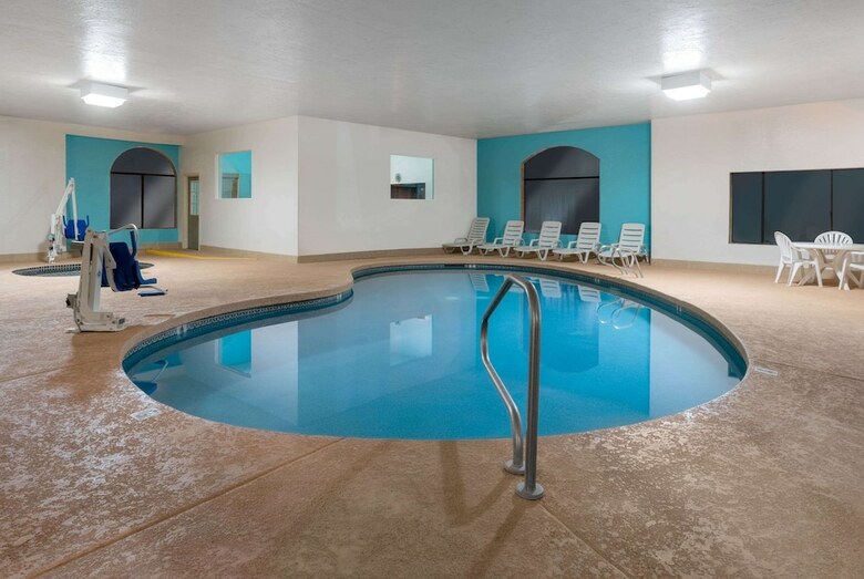 Hotel Howard Johnson By Wyndham Holbrook
