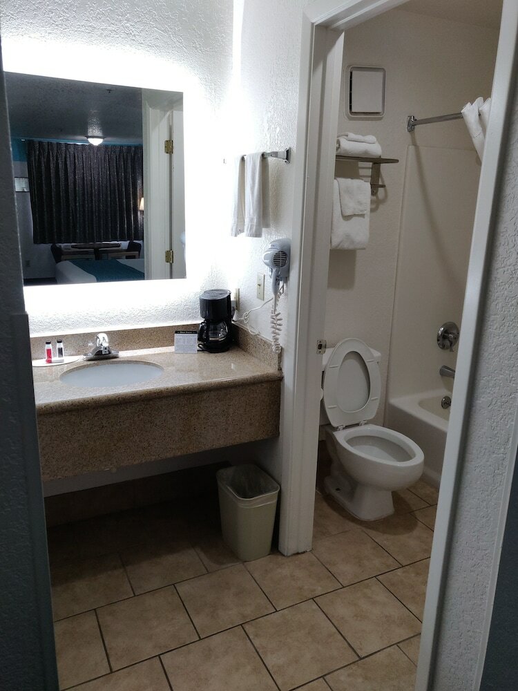Hotel Howard Johnson By Wyndham Holbrook