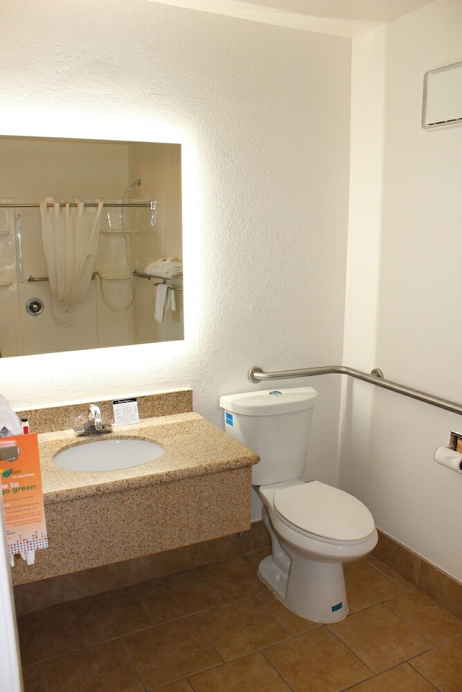 Hotel Howard Johnson By Wyndham Holbrook