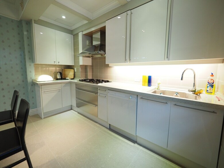 Apartamentos Sogo & Park Homestay