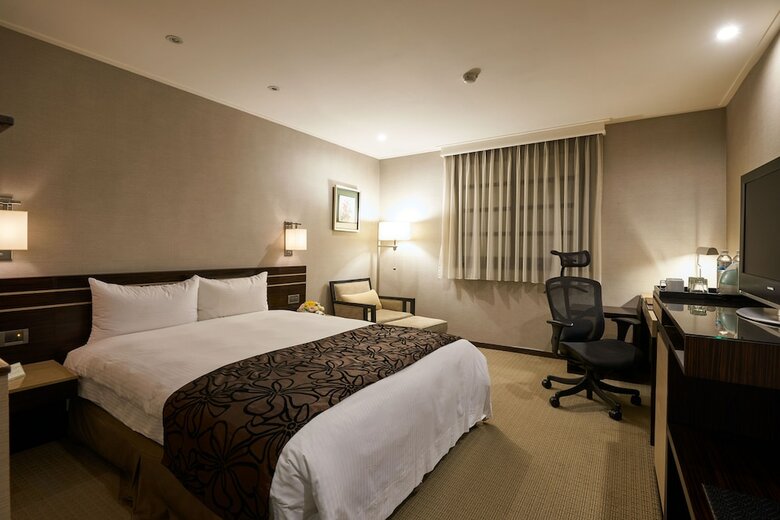 Sol Hotel