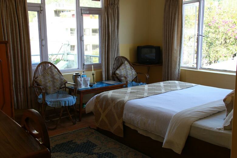 Fairmount Hotel