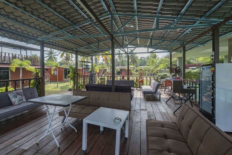 Hotel Oyo 89899 Cempaka Inn Chalet