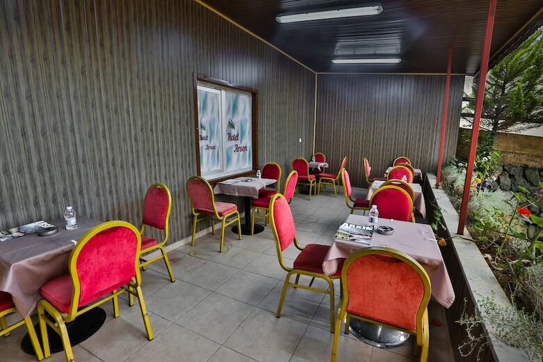 Arsen Hotel
