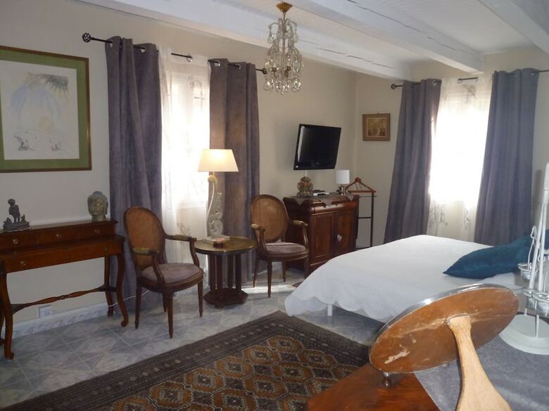 Bed & Breakfast Maison D'h�te Et G�te La Courtesi�