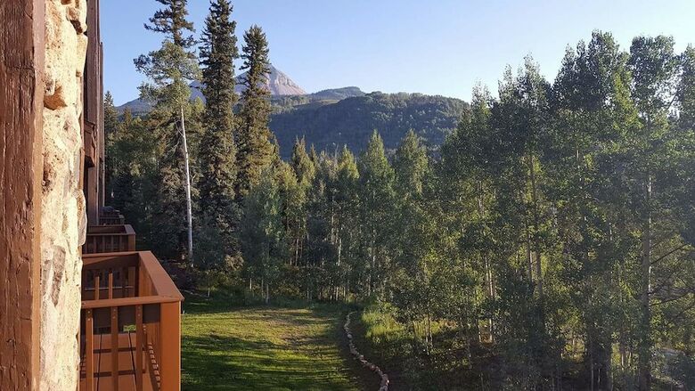 Cascade Village By The Ivy Group