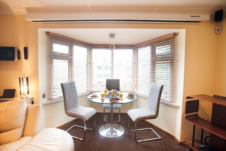 Apartamentos Rest & Recharge Ashton Lodge 2bed Sleep4