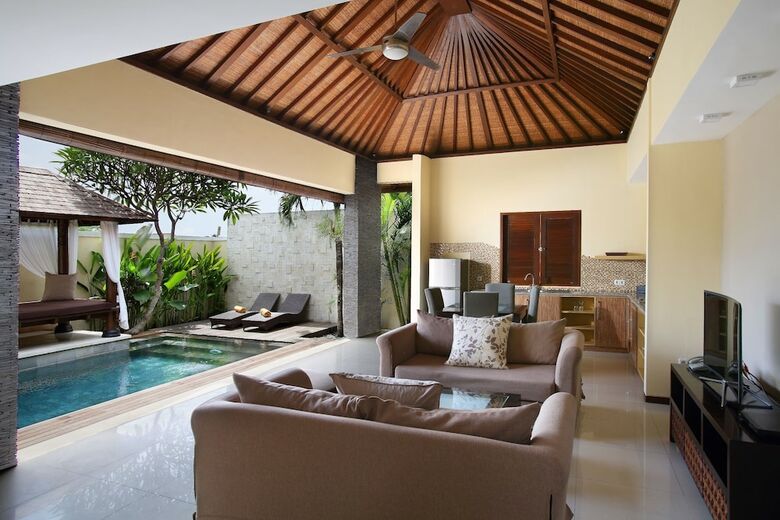Lalasa Villas