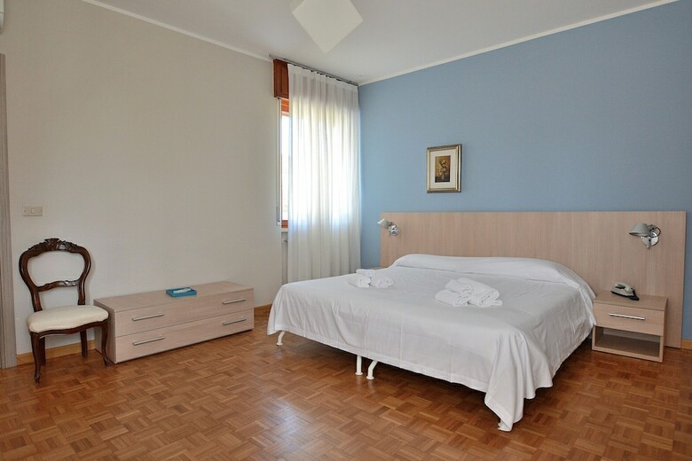 Villa C� Le Terrazze With Pool