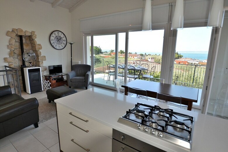 Villa Lisi With Pool