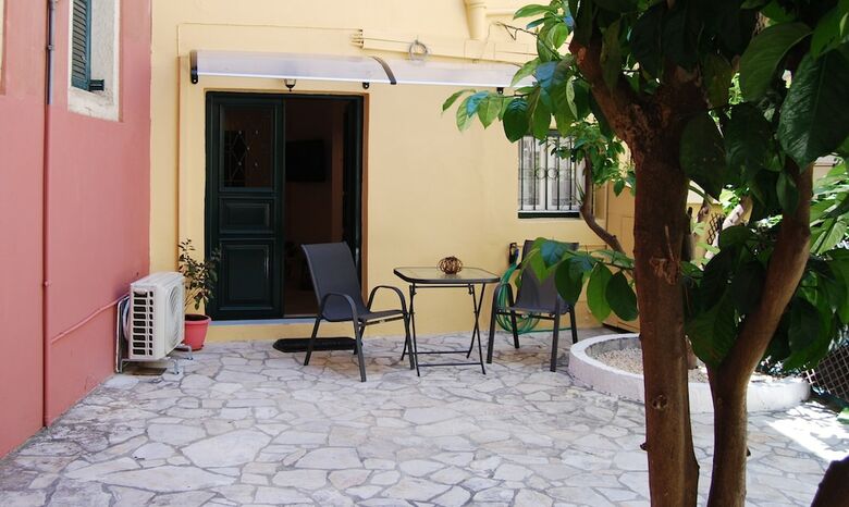 Apartamentos Old Town Venetian Studio  By Corfuescapes